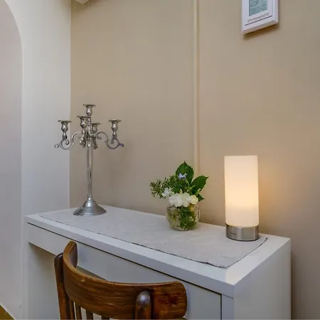 Beautiful Jelena 1 Apartment